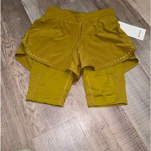 Lululemon short